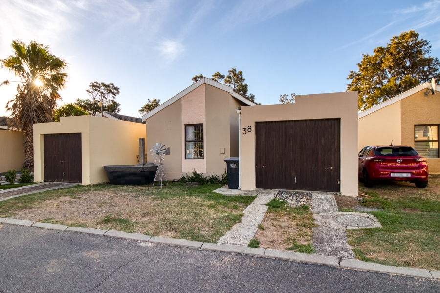 3 Bedroom Property for Sale in Fairview Golf Estate Western Cape